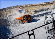 Muldenkipper-SKW Hitachi EH4000ACII