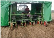 Pflanzmaschinen Basrijs Deep planter 280 with rotating slotdigger axle