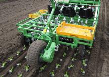 Pflanzmaschinen Basrijs Soil-block planter self-propelled 5 rows