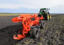 Pflüge Kuhn Manager C7 T