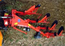 Pflüge Kuhn Master 103 4 NSH