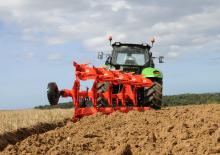 Pflüge Kuhn Master 103 5 T