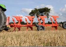Pflüge Kuhn Multi-Master 113 4 T