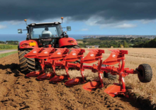 Pflüge Kuhn Multi-Master 123 4 NSH