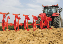 Pflüge Kuhn Multi-Master 123 5E T