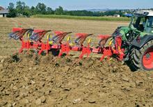 Pflüge Pöttinger Servo 45 S