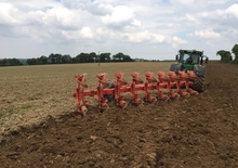Pflüge Kuhn Multi-Leader XT OL 9 T
