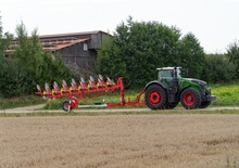 Pflüge Pöttinger Servo T 6000