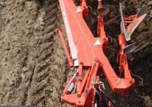 Pflüge Kuhn Vari-Master 153 4E