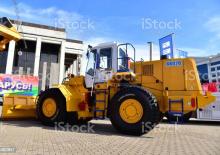 Raddozer Belaz 68020