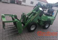 Radlader Striegel 110 DY
