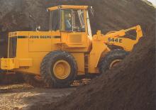 Radlader John Deere Construction 444 E