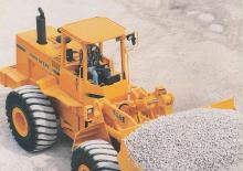Radlader John Deere Construction 744 E
