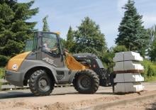 Radlader Mecalac AS 700