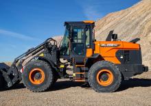 Radlader Develon DL250TC-7