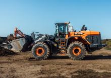Radlader Develon DL580-7