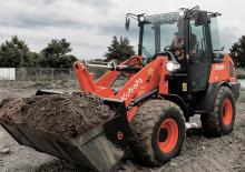 Radlader Kubota R090