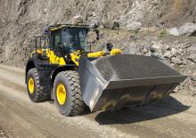 Radlader Komatsu WA480-8E0