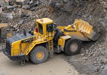 Radlader Komatsu WA900-8E0