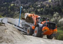 Radlader Hitachi ZW 330-5