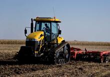 Raupen-Traktoren Challenger MT745 C