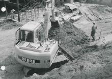 Raupenbagger John Deere Construction 120