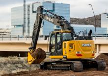 Raupenbagger John Deere Construction 135G