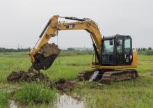 Raupenbagger Caterpillar 30700