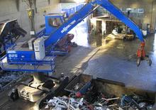 Raupenbagger Sennebogen 825 R