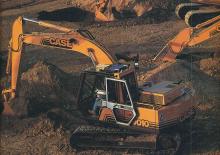Raupenbagger Case 9010