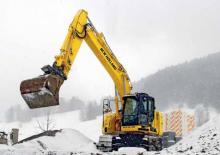 Raupenbagger New Holland E230C SR