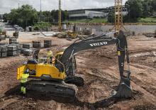 Raupenbagger Volvo EC220ELR