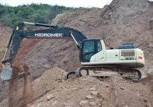 Raupenbagger Hidromek HMK 300 LCLR