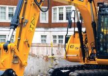 Raupenbagger JCB JS115
