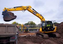 Raupenbagger JCB JS130 LC