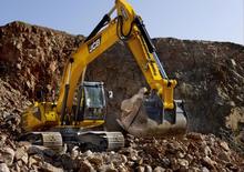 Raupenbagger JCB JS 260 LC