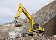 Raupenbagger Komatsu PC750SE-6