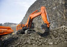 Raupenbagger Hitachi ZX870LCH-5B