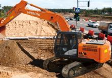 Raupenbagger Hitachi ZX180LCN-5G