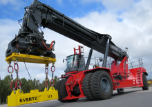 Reach Stacker Kalmar DRG650-92A5XS
