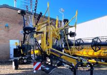Rotorschwader New Holland ProRotor C760