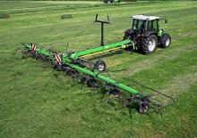 Rotorzettwender DEUTZ-FAHR CoM 8022