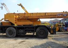 RT-Krane Kato KR 500 4x4