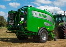 Rundballenpressen McHale Fusion 4 Pro