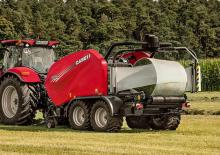 Rundballenpressen Case IH RB545