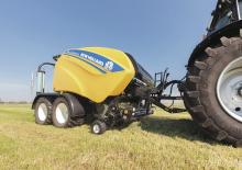 Rundballenpressen New Holland Roll Baler 135 Ultra Combi