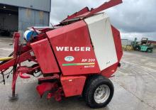 Rundballenpressen Welger RP 200 Master