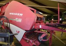 Rundballenpressen Welger RP 420 Master