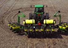 Sämaschinen John Deere 1765 Rigid