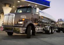 Sattelzugmaschinen/SZM Western Star 4800 SB Detroit DD13